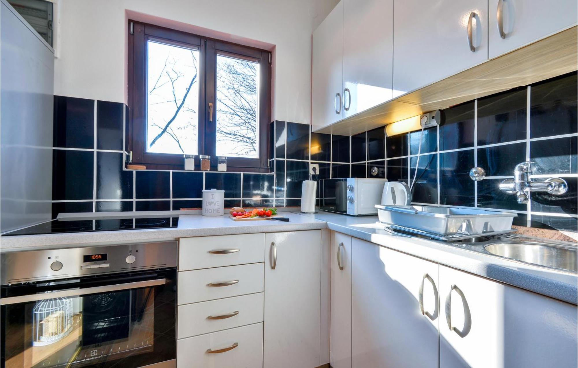 2 Bedroom Gorgeous Home In Gornje Stative المظهر الخارجي الصورة